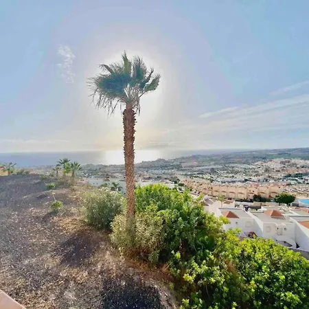 Ocean View, Two Bedroom With Heated Pool In Sunset Complex Apartament